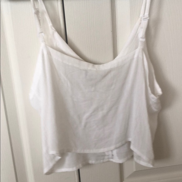 White button down crop/tank top - Picture 2 of 3